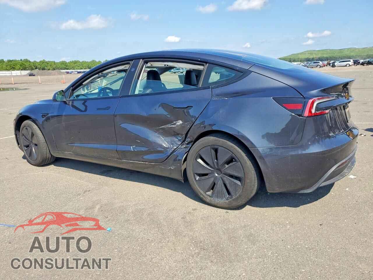 TESLA MODEL 3 2024 - 5YJ3E1EA8RF734860
