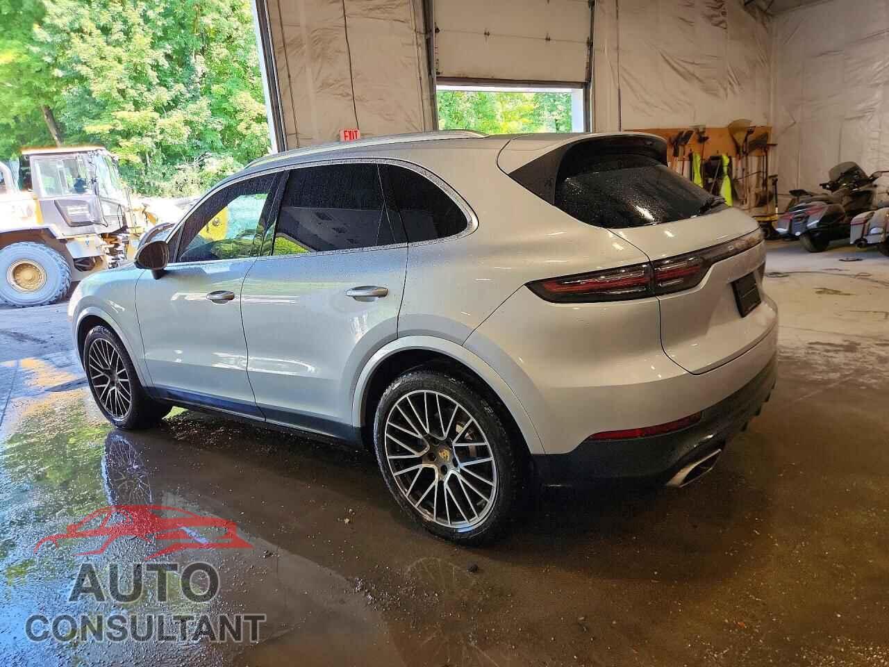 PORSCHE CAYENNE 2019 - WP1AA2AY0KDA02794