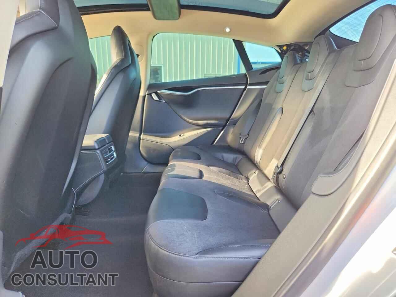 TESLA MODEL S 2014 - 5YJSA1H11EFP46393
