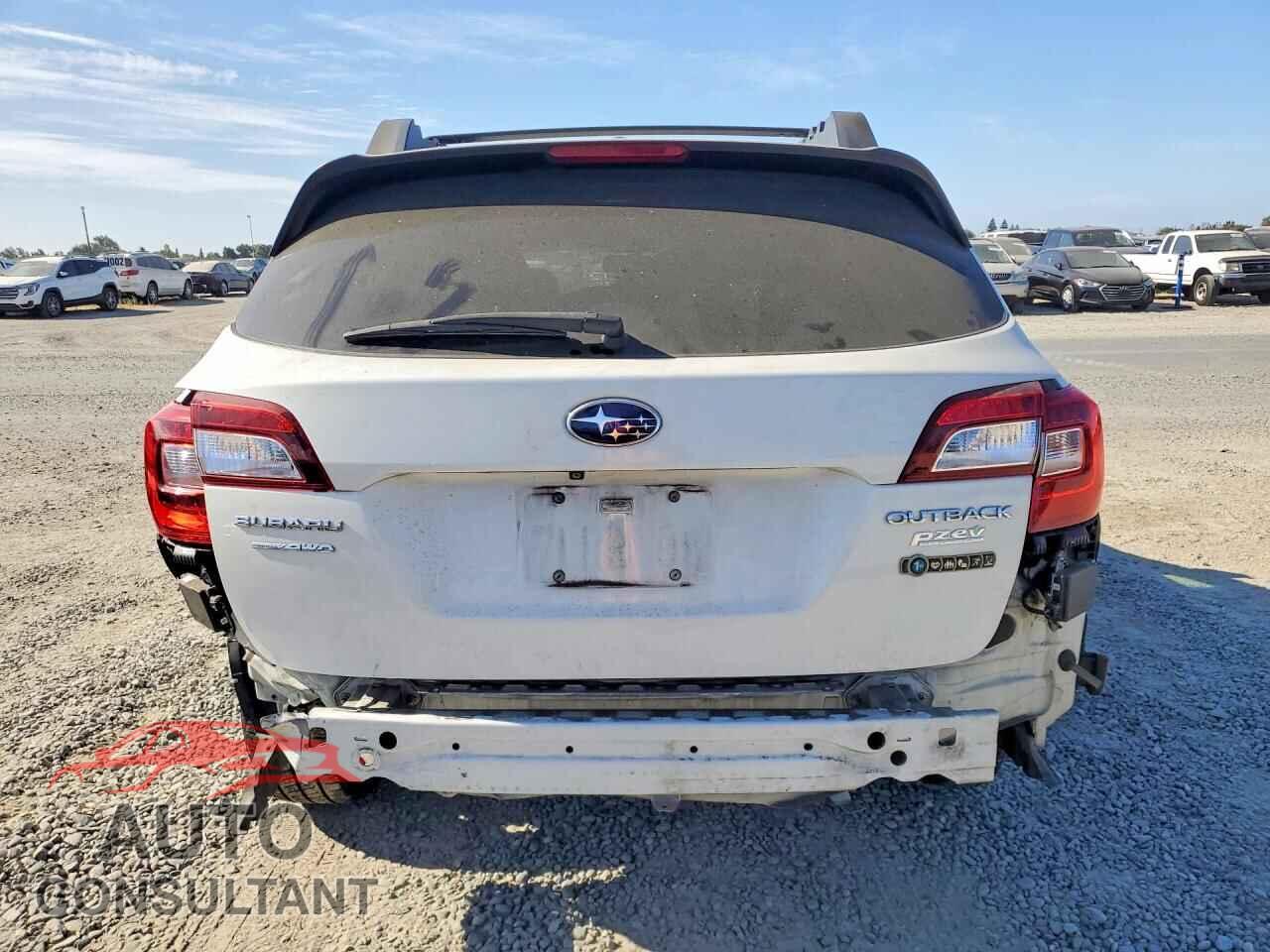 SUBARU OUTBACK 2015 - 4S4BSALC2F3328926