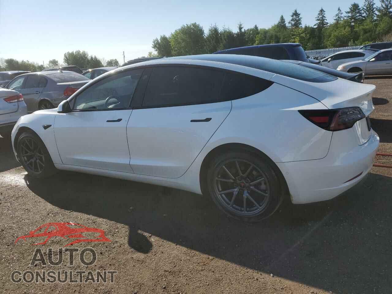 TESLA MODEL 3 2021 - 5YJ3E1EA5MF856990