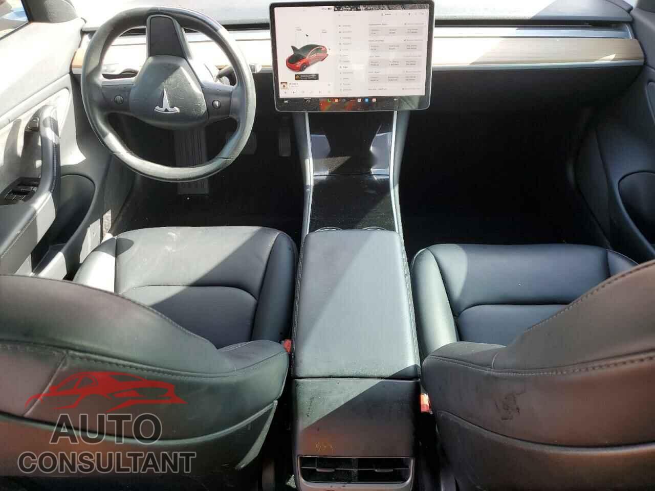 TESLA MODEL 3 2018 - 5YJ3E1EA7JF044814