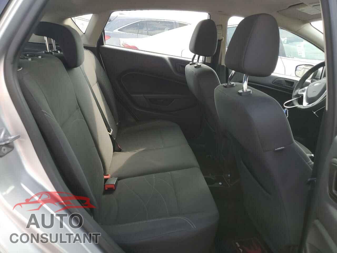 FORD FIESTA 2017 - 3FADP4EJ1HM118580
