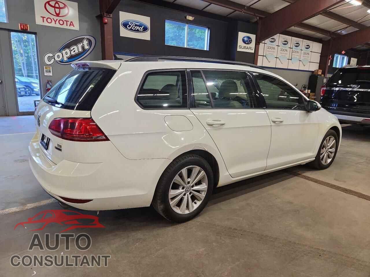 VOLKSWAGEN GOLF 2017 - 3VW017AU9HM520159