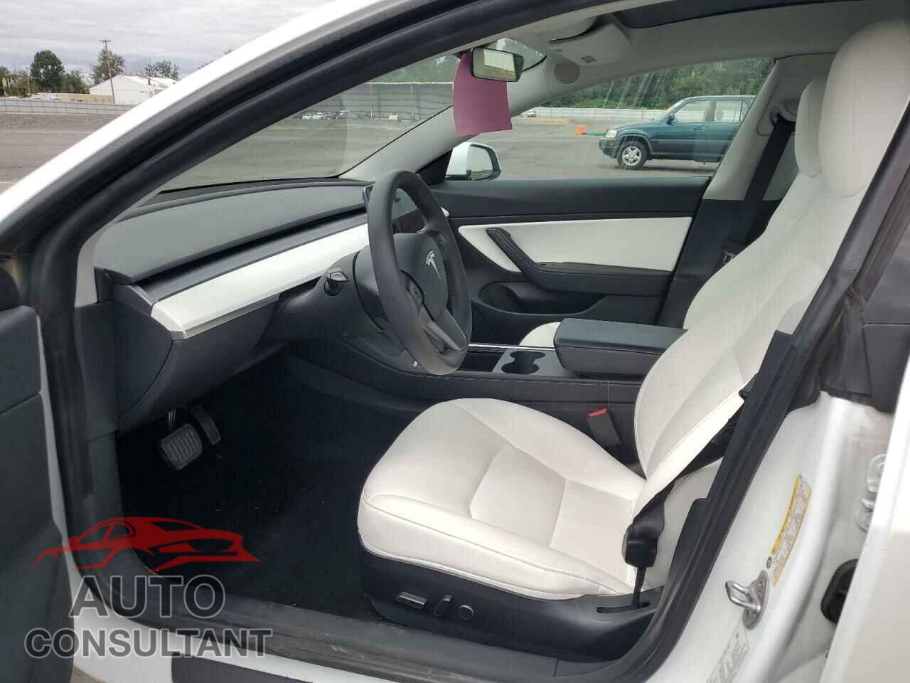 TESLA MODEL 3 2021 - 5YJ3E1EB4MF868976