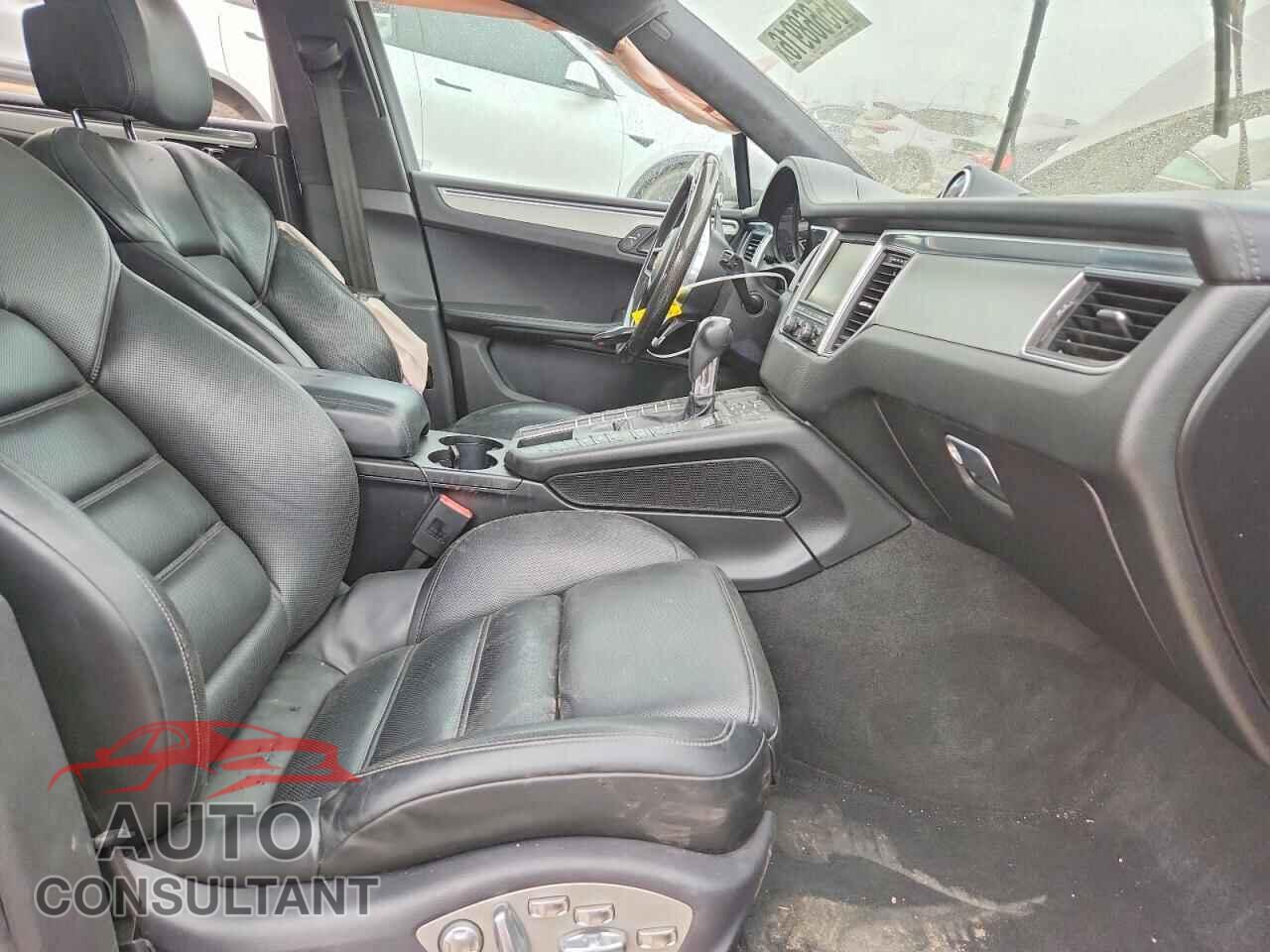 PORSCHE MACAN 2015 - WP1AF2A5XFLB94969
