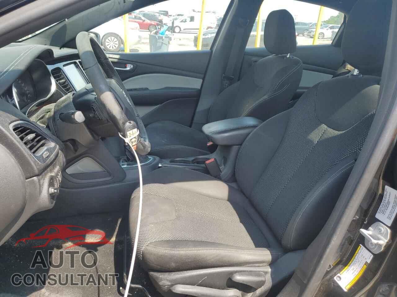 DODGE DART 2015 - 1C3CDFBB5FD377996