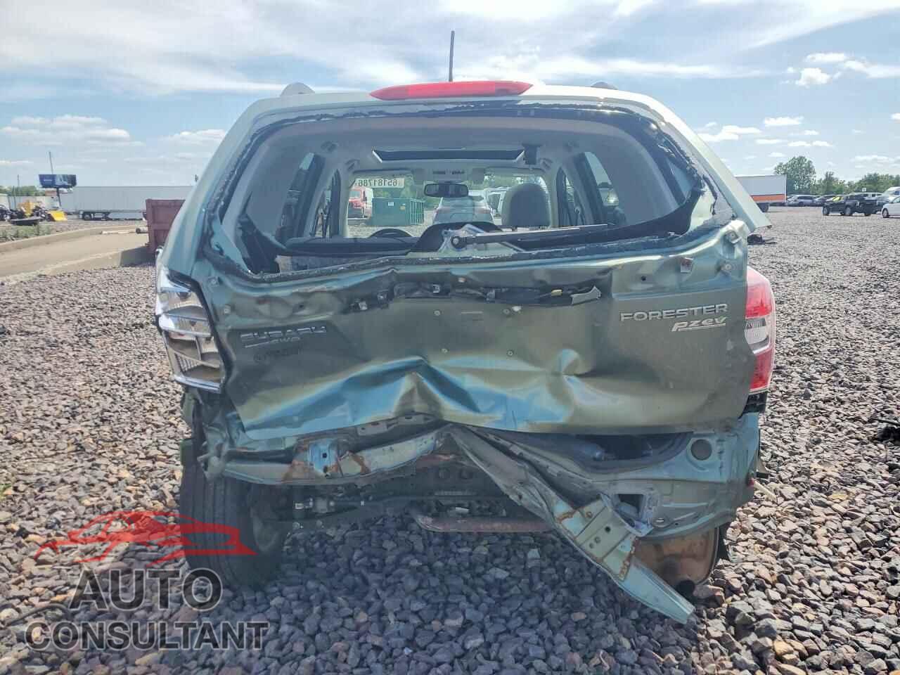 SUBARU FORESTER 2015 - JF2SJAFC6FH556337