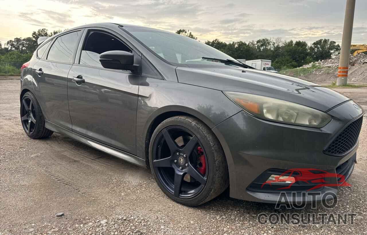 FORD FOCUS 2016 - 1FADP3L90GL280025