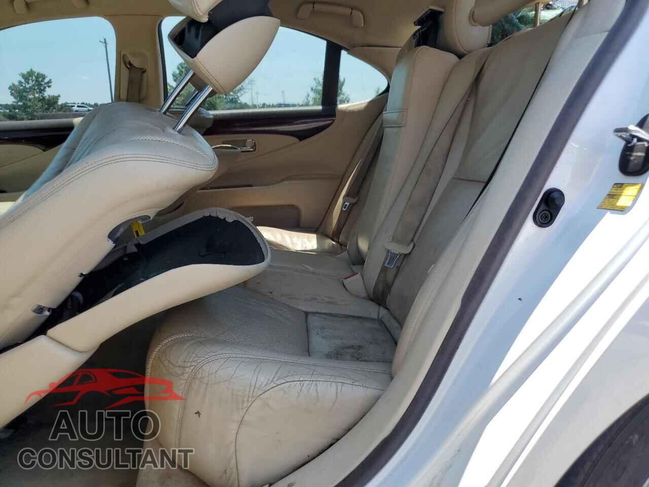 LEXUS LS460 2012 - JTHBL5EF6C5113130