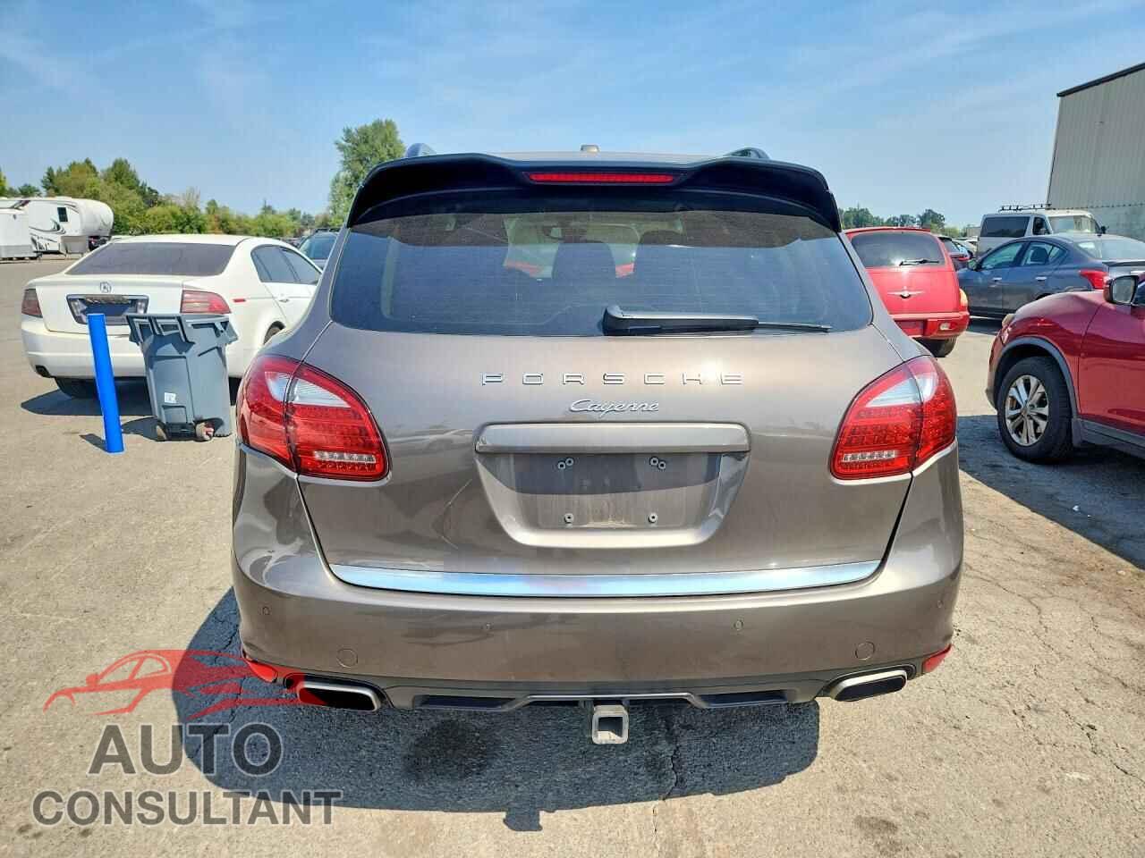PORSCHE CAYENNE 2011 - WP1AA2A29BLA09325