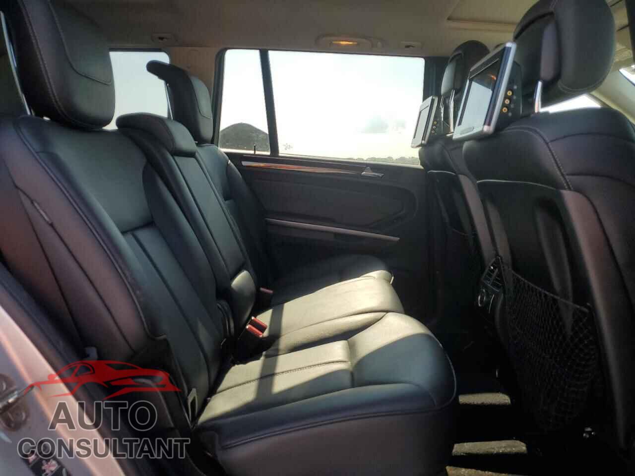MERCEDES-BENZ GL-CLASS 2012 - 4JGBF2FE0CA770828