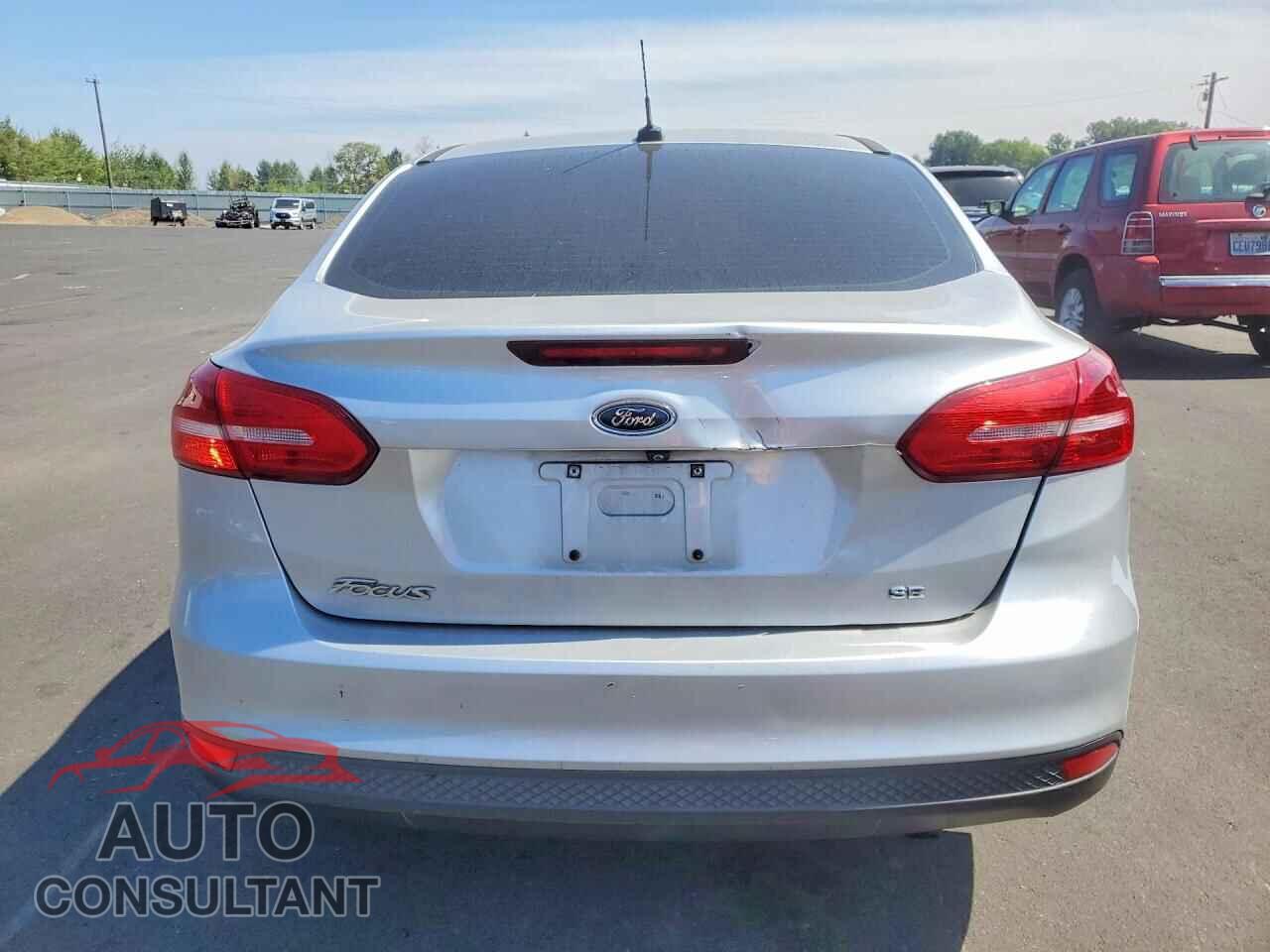 FORD FOCUS 2018 - 1FADP3F27JL237470
