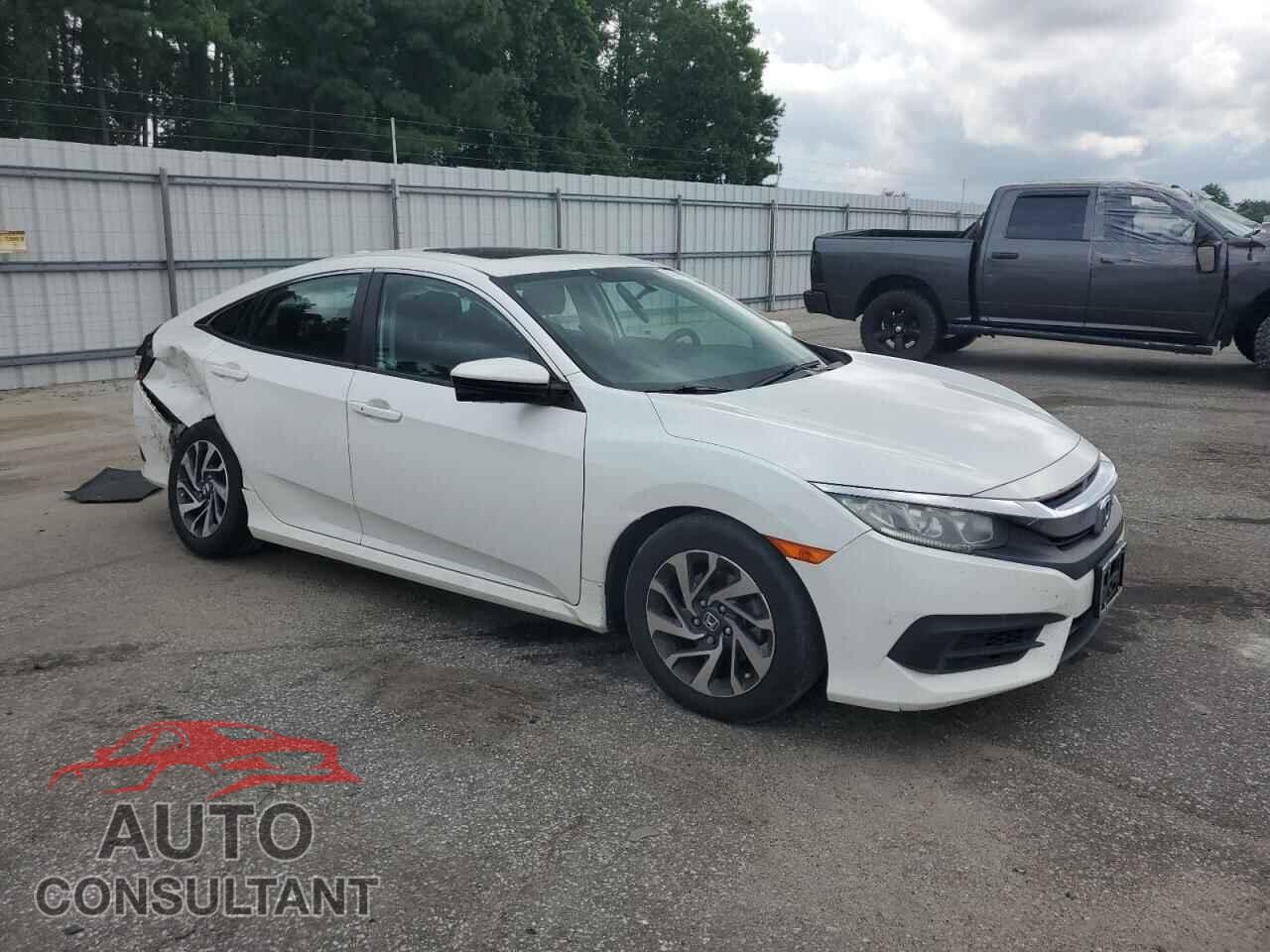 HONDA CIVIC 2017 - 2HGFC2F77HH577800