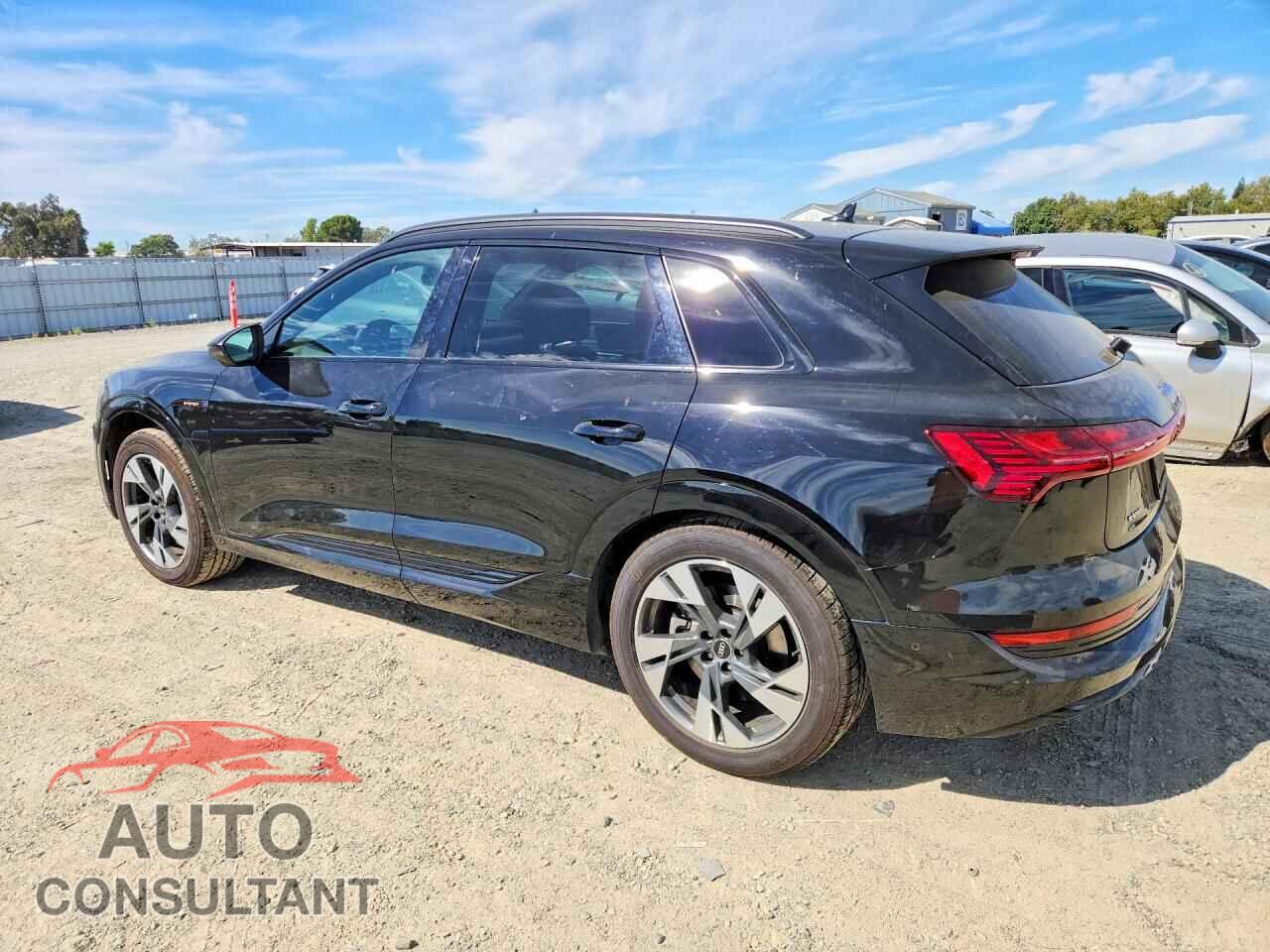 AUDI E-TRON 2022 - WA1AAAGE5NB010649