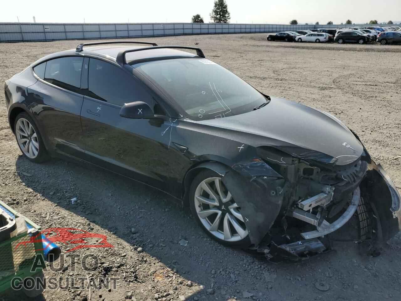 TESLA MODEL 3 2018 - 5YJ3E1EB2JF185394