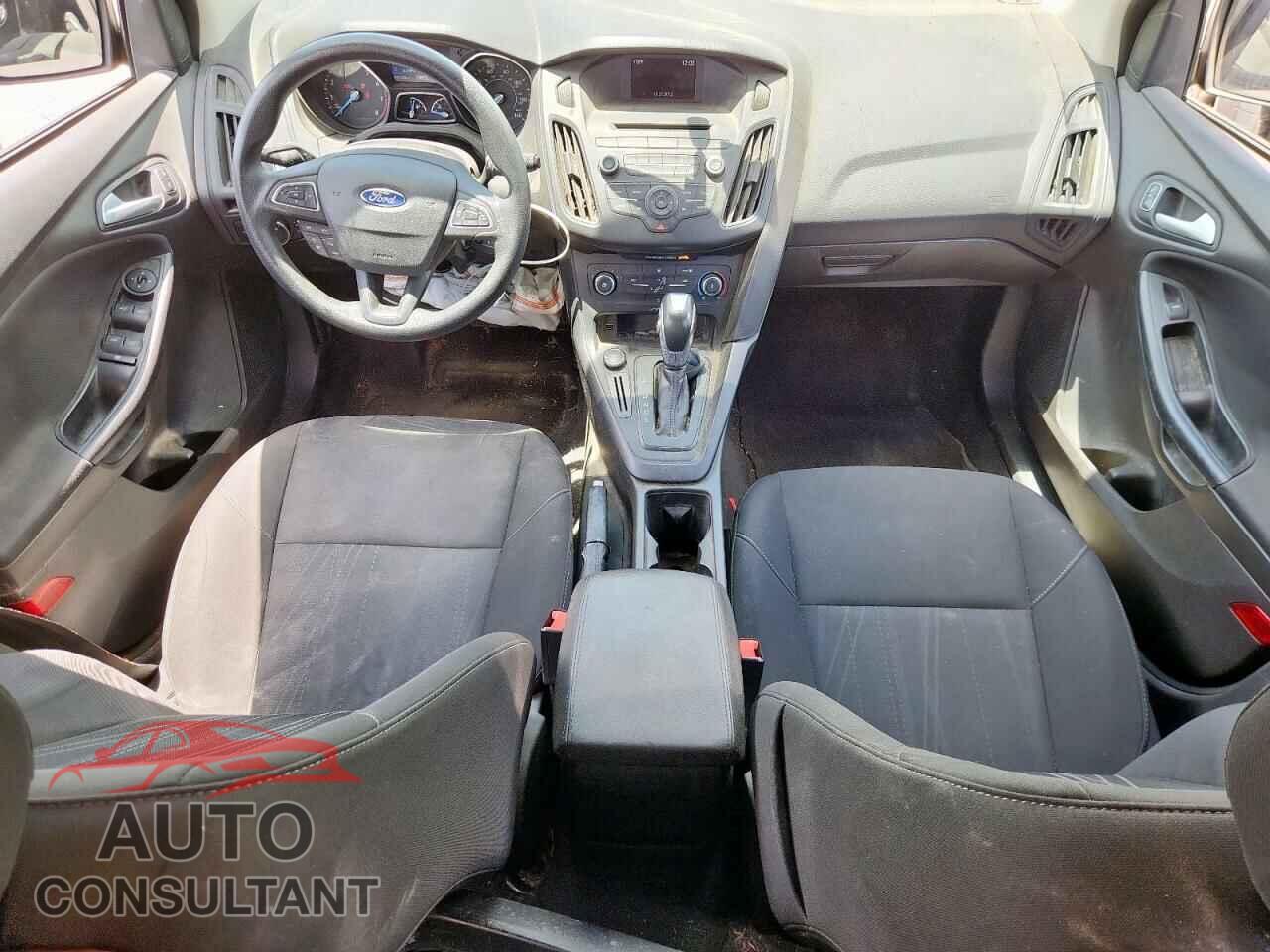 FORD FOCUS 2016 - 1FADP3K25GL245002