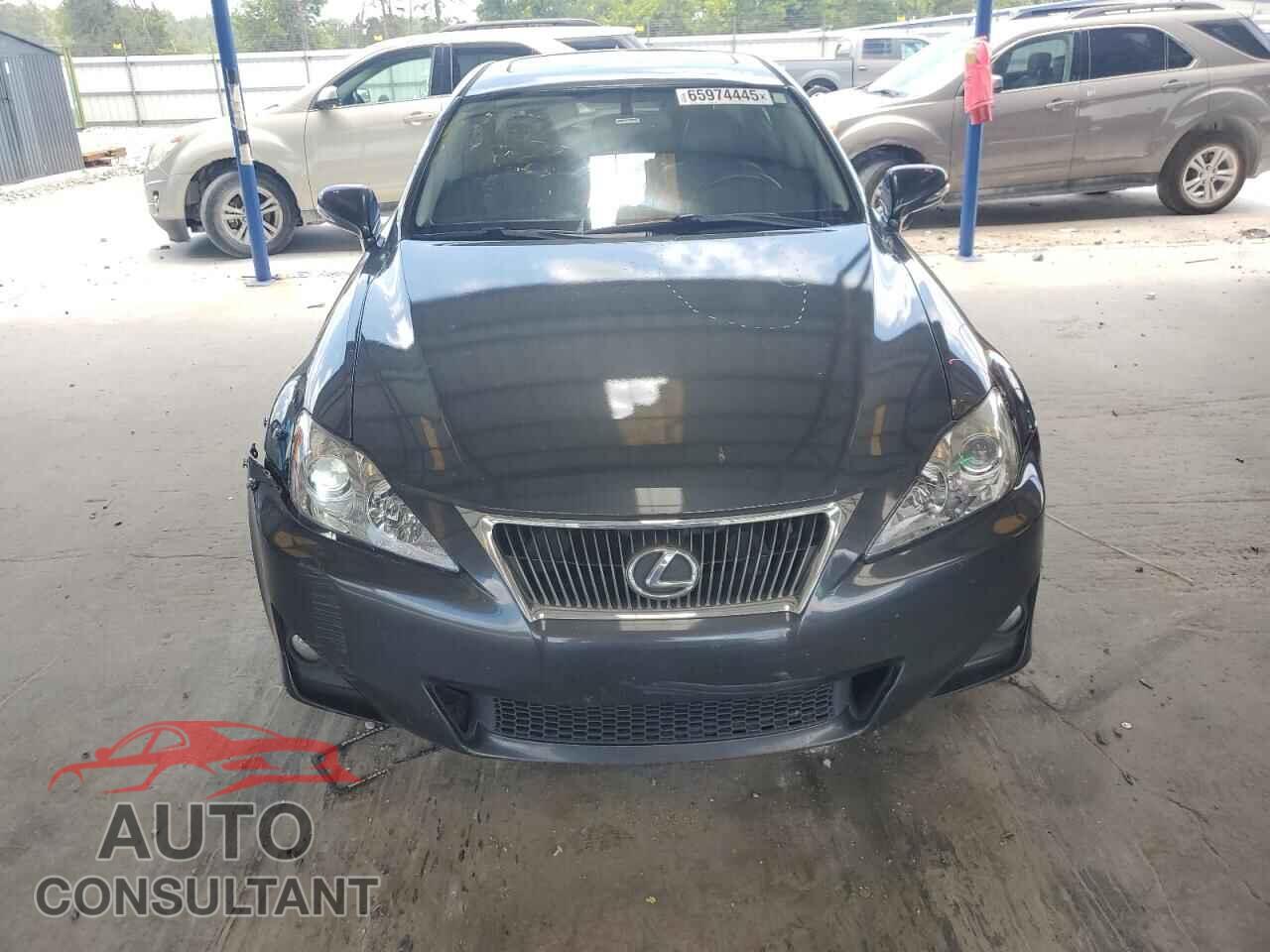 LEXUS IS 2011 - JTHBF5C21B5143576