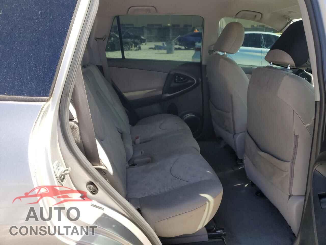 TOYOTA RAV4 2012 - 2T3BF4DV8CW249733