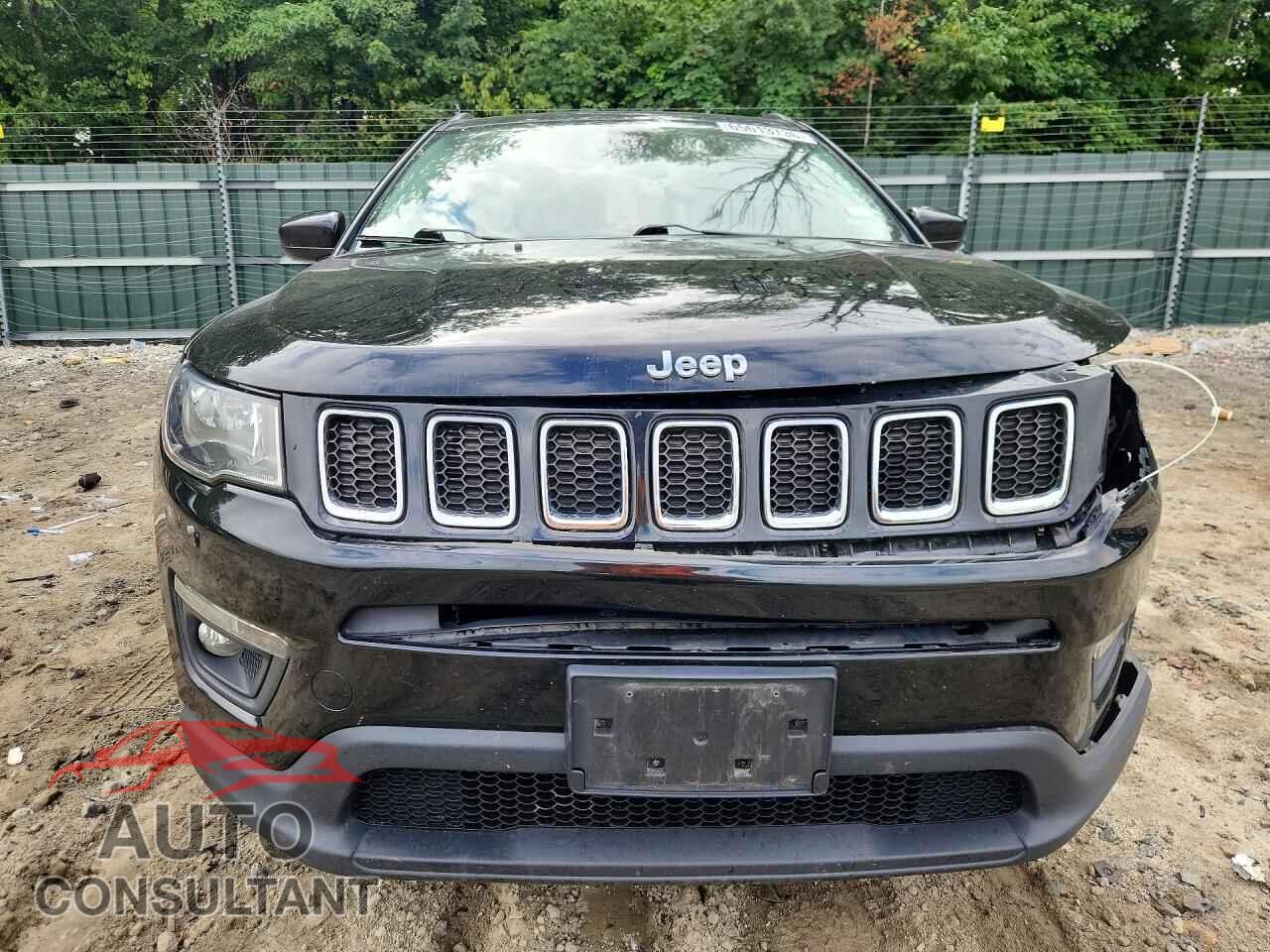 JEEP COMPASS 2018 - 3C4NJDBB5JT307984