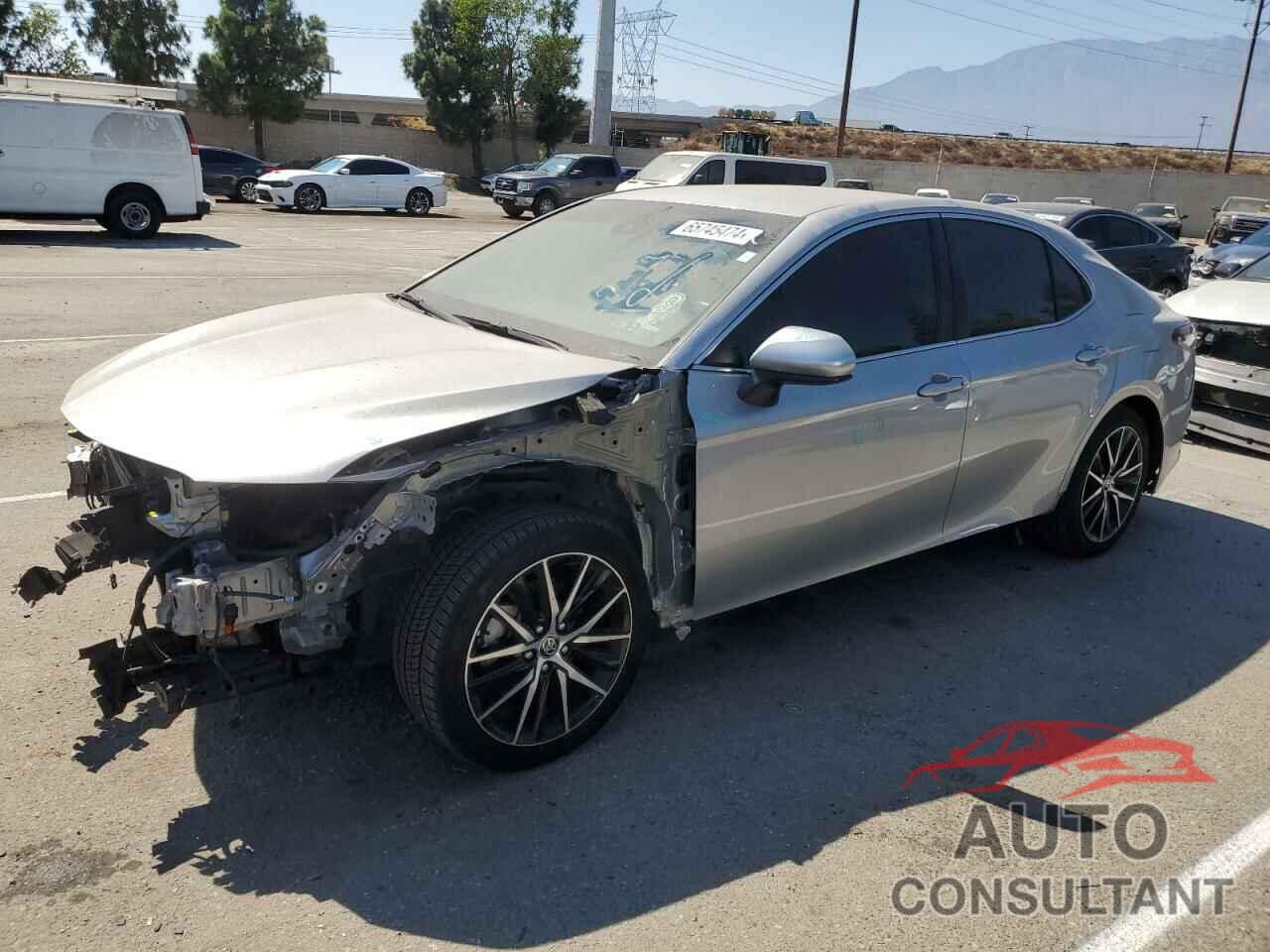TOYOTA CAMRY 2021 - 4T1G11AK8MU527439