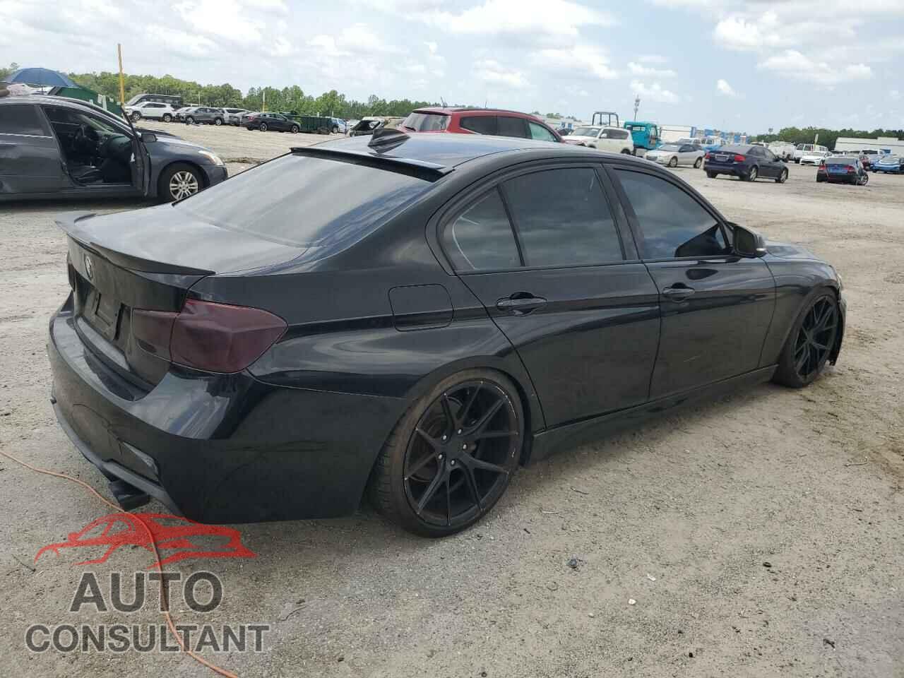 BMW 3 SERIES 2012 - WBA3A5C58CF349016