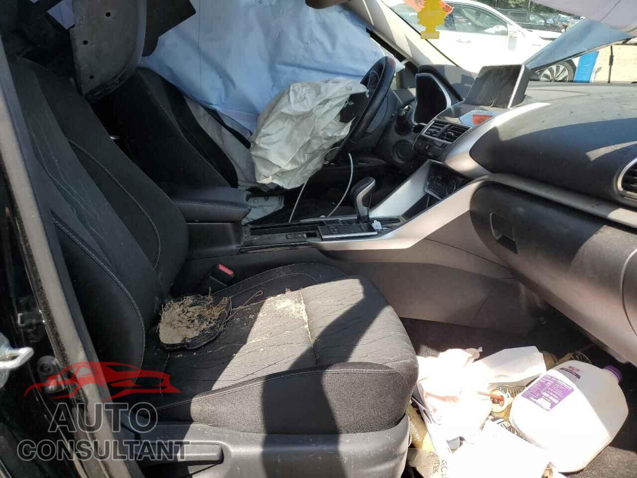 MITSUBISHI ECLIPSE 2019 - JA4AT5AAXKZ016828