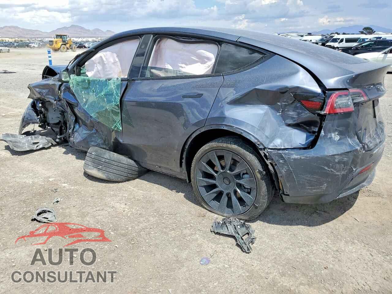 TESLA MODEL Y 2023 - 7SAYGAEE2PF886099