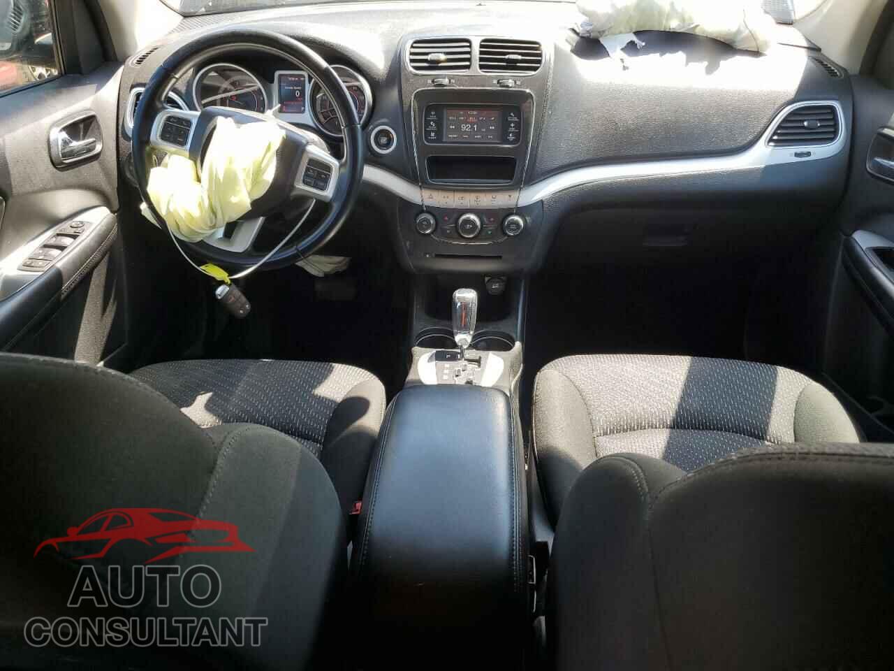 DODGE JOURNEY 2020 - 3C4PDCAB1LT273542