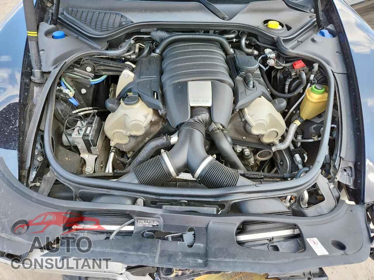 PORSCHE PANAMERA 2015 - WP0AA2A76FL005106