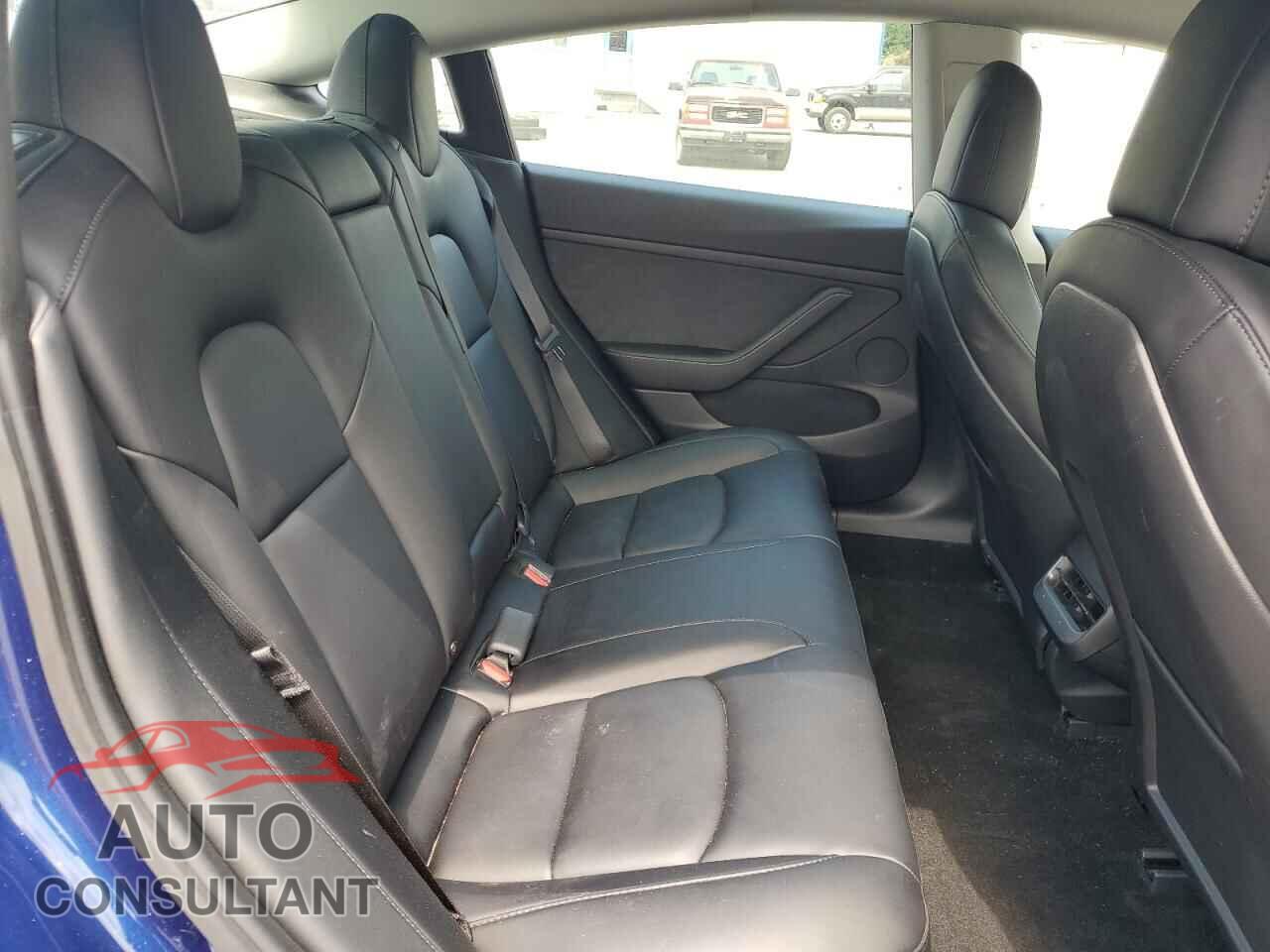 TESLA MODEL 3 2021 - 5YJ3E1EA3MF027173