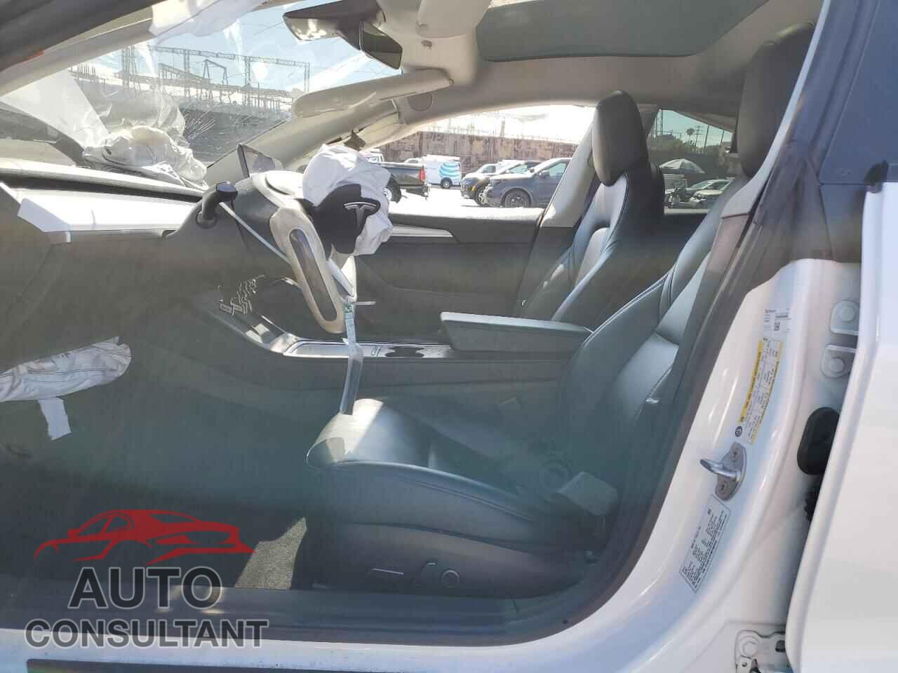 TESLA MODEL 3 2021 - 5YJ3E1EA7MF982543