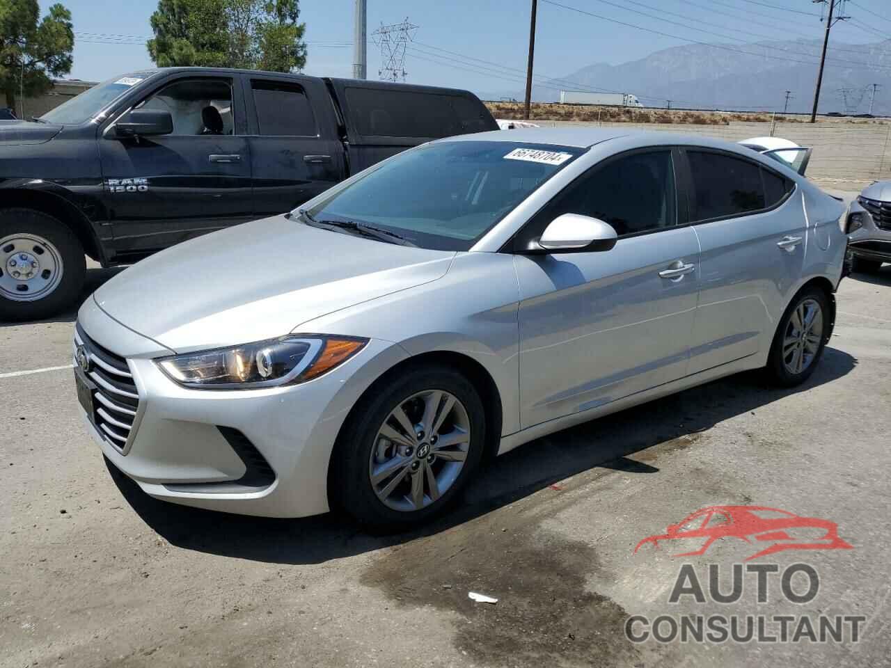 HYUNDAI ELANTRA 2018 - 5NPD84LF6JH360606