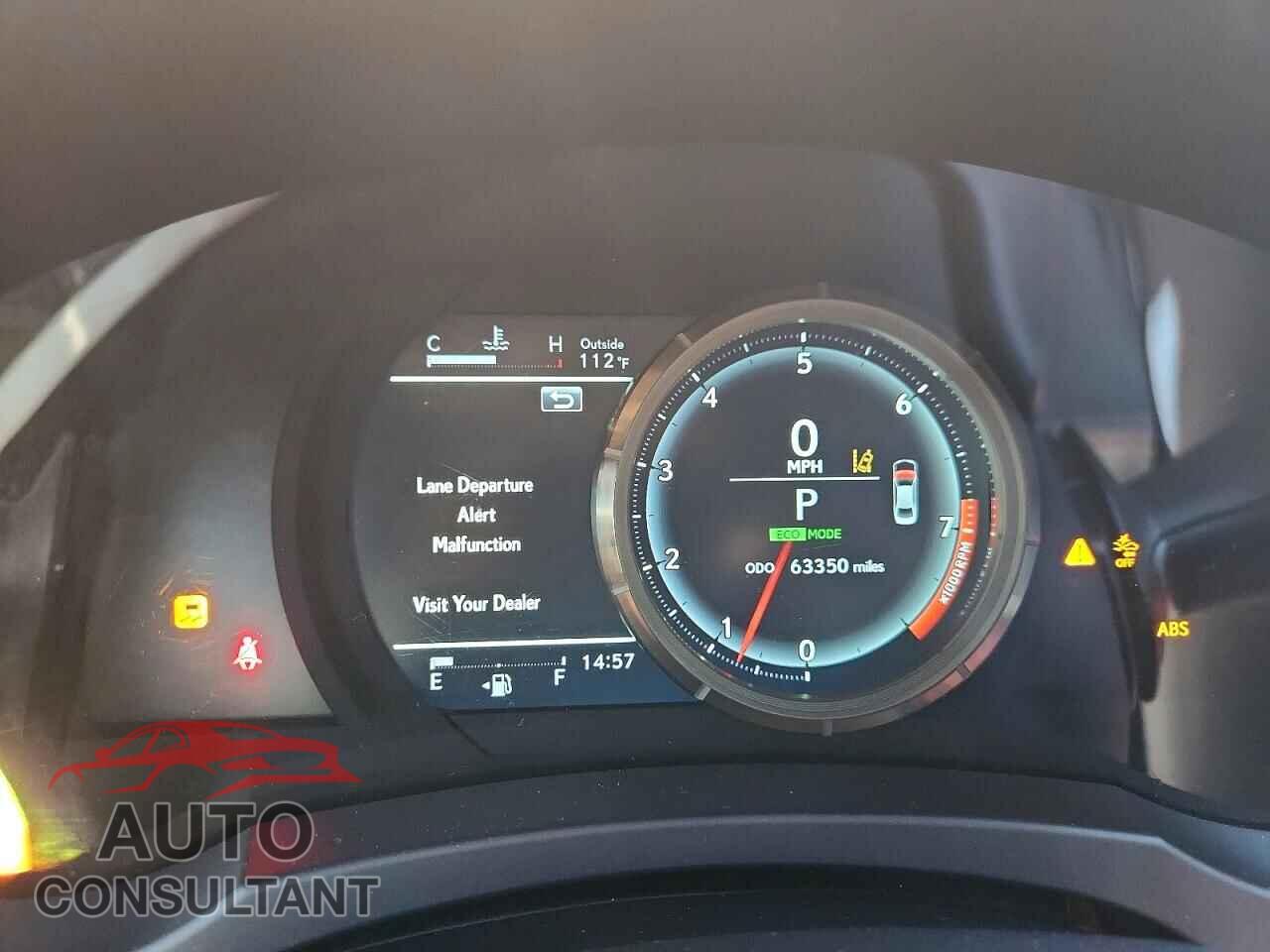 LEXUS IS 2019 - JTHC81D23K5036020