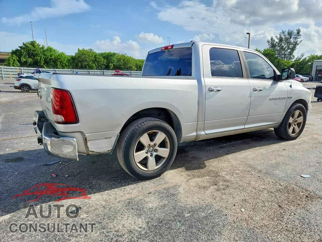 DODGE RAM 1500 2012 - 1C6RD6LT1CS153720