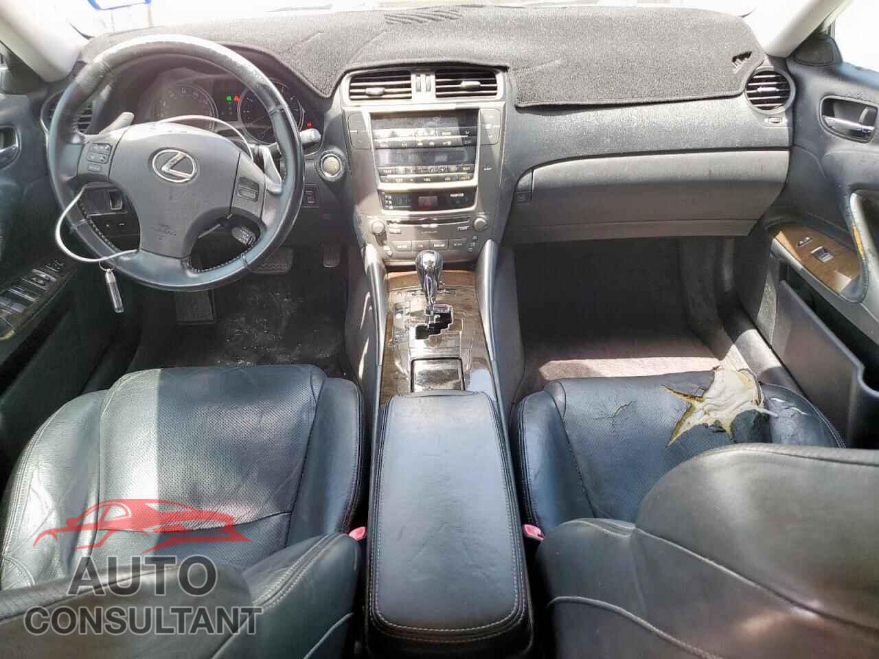 LEXUS IS 2009 - JTHBK262X95094202