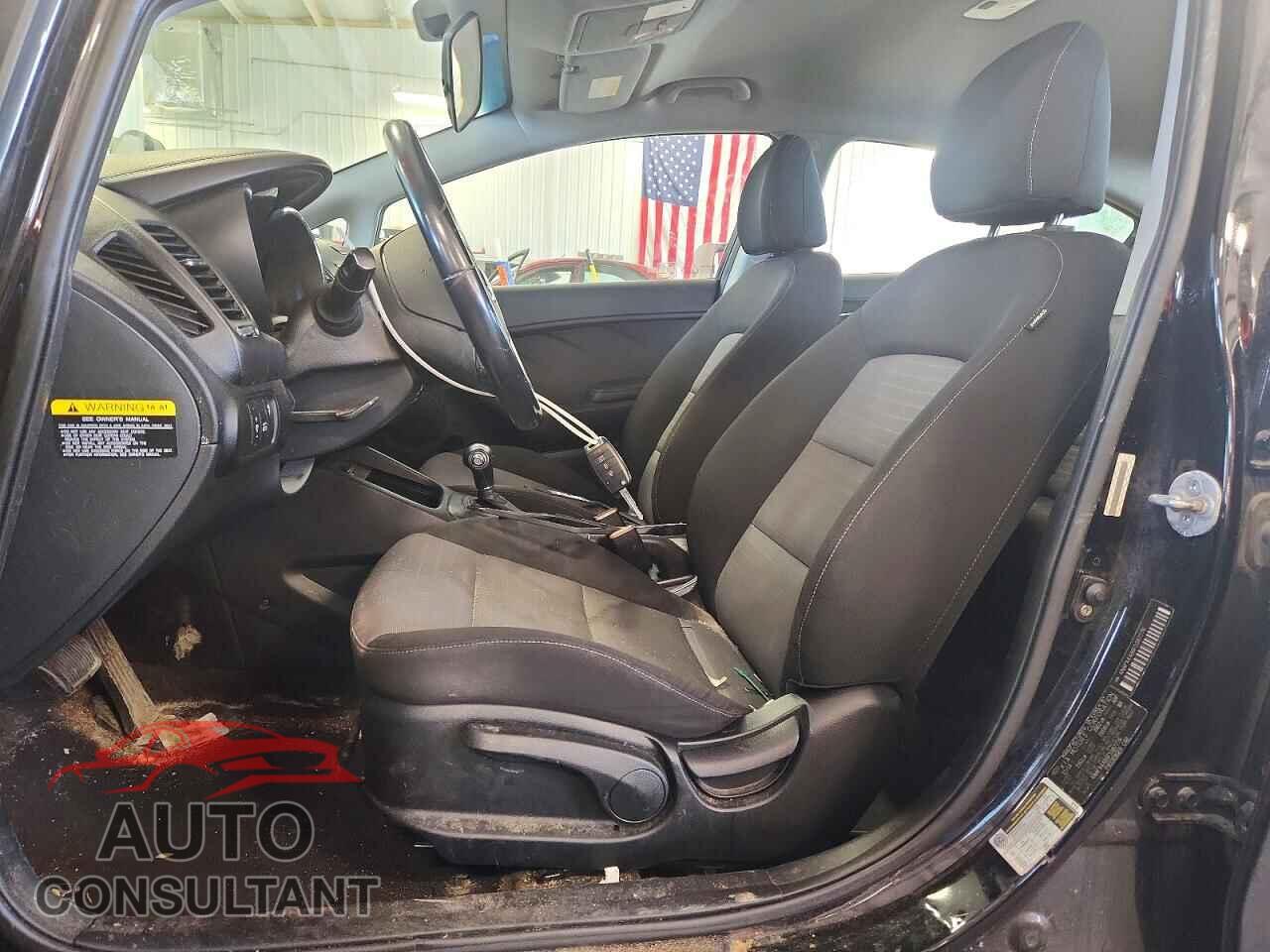 KIA FORTE 2015 - KNAFX4A86F5387776