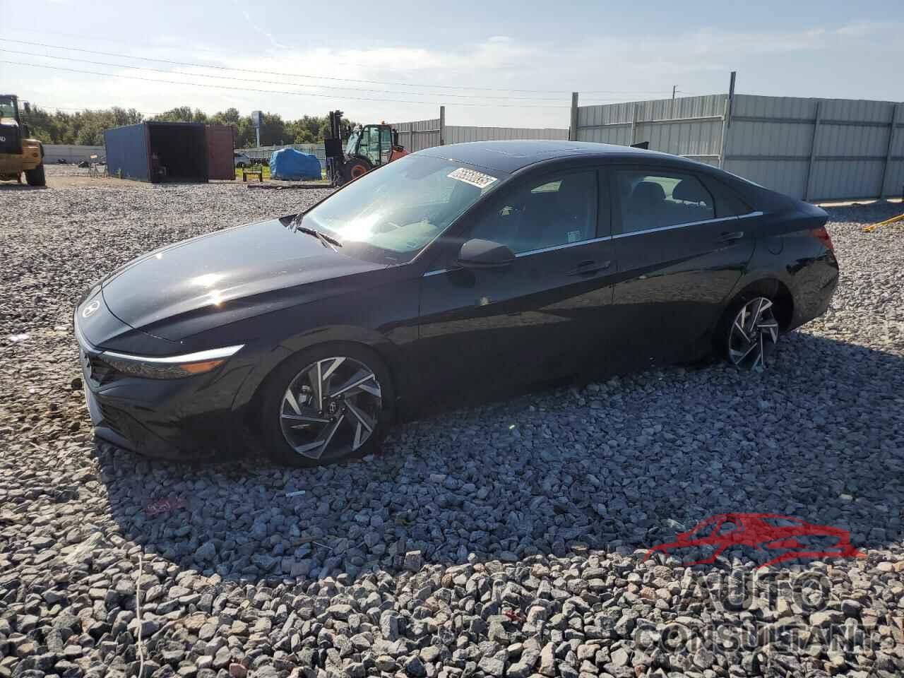 HYUNDAI ELANTRA 2025 - KMHLS4DG2SU016598