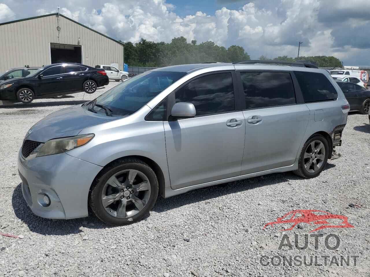 TOYOTA SIENNA 2011 - 5TDXK3DC8BS110311