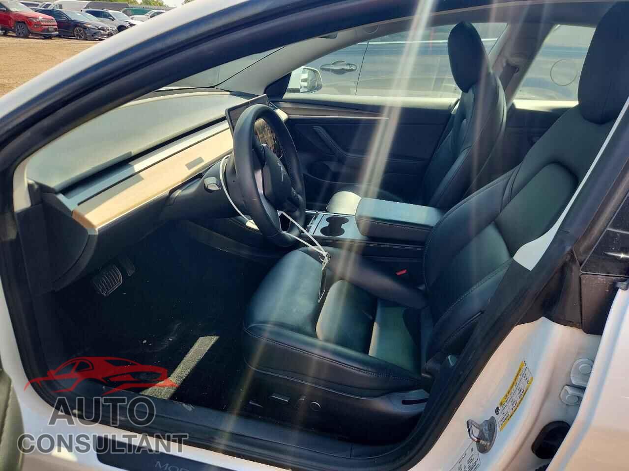 TESLA MODEL 3 2022 - 5YJ3E1EB9NF122430