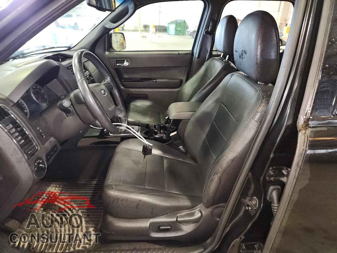 FORD ESCAPE 2011 - 1FMCU0E78BKB38654
