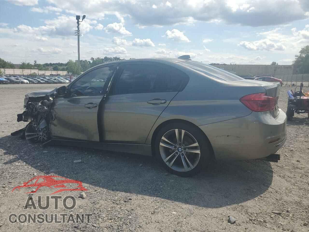 BMW 3 SERIES 2016 - WBA8E9G56GNU30085