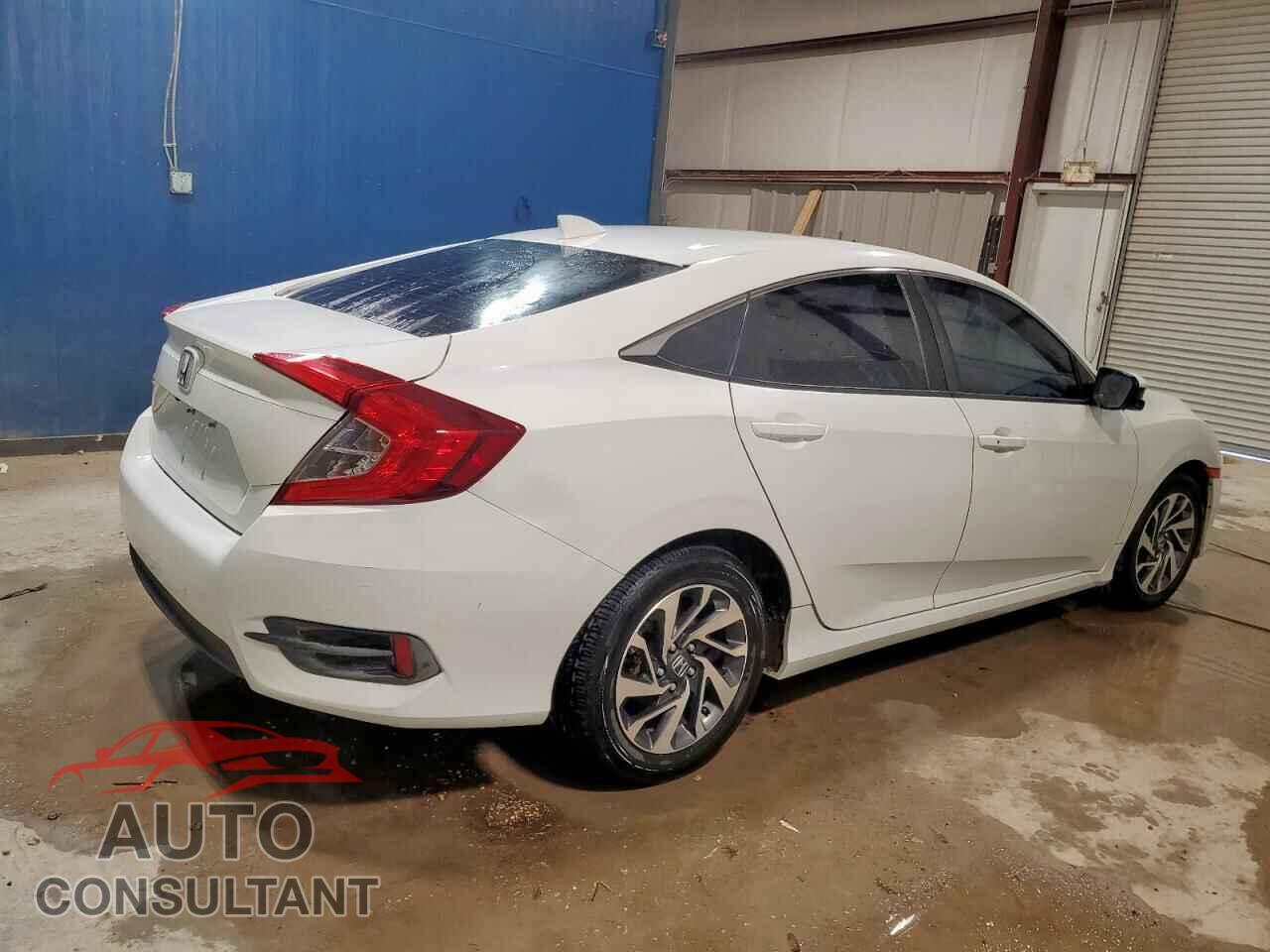 HONDA CIVIC 2017 - 19XFC2F74HE043146