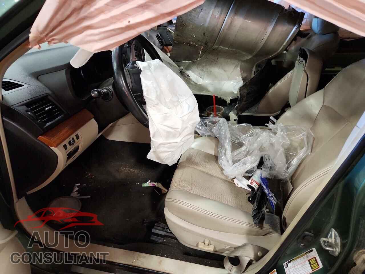 SUBARU OUTBACK 2013 - 4S4BRBKC1D3307002