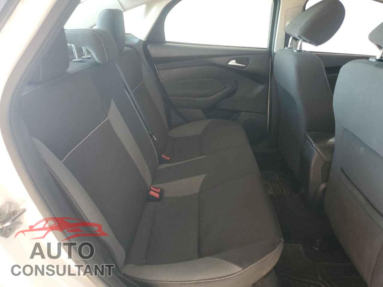 FORD FOCUS 2012 - 1FAHP3F27CL448561