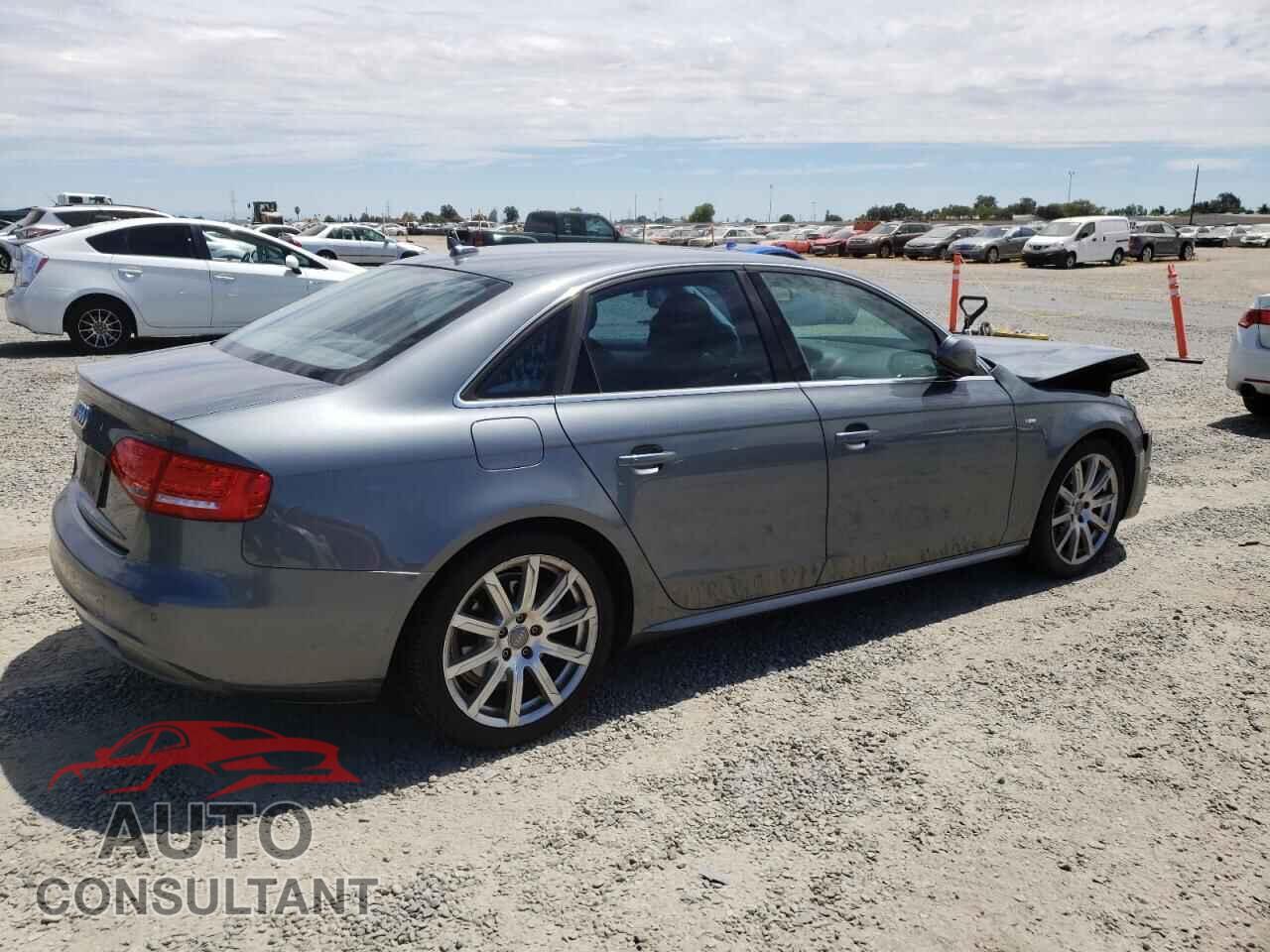 AUDI A4 2012 - WAUFFAFL7CA120633