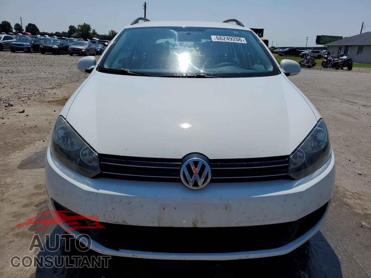 VOLKSWAGEN JETTA 2014 - 3VWPL7AJ5EM622813