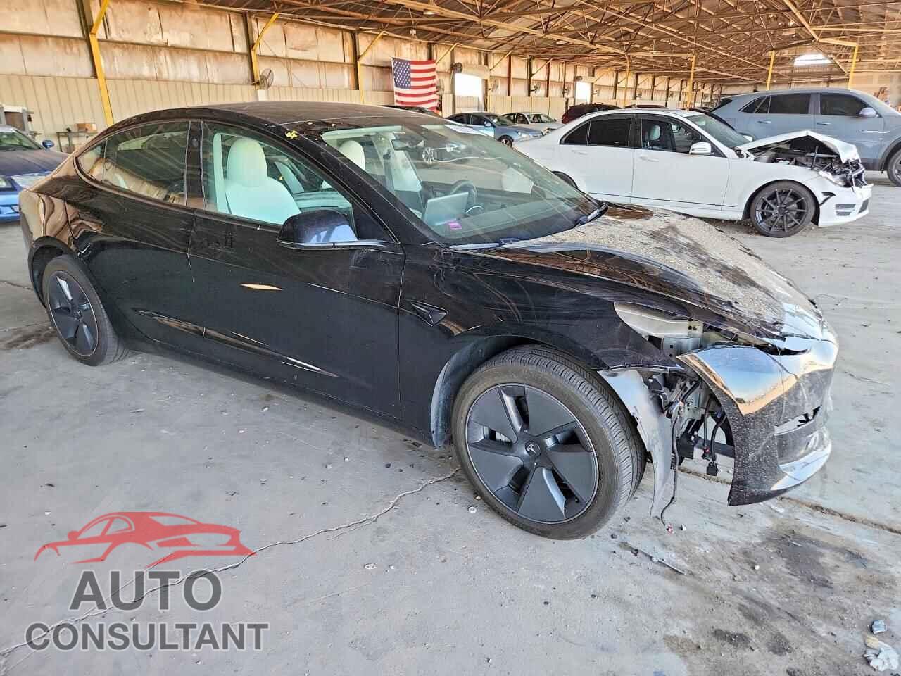 TESLA MODEL 3 2023 - 5YJ3E1EA0PF586233