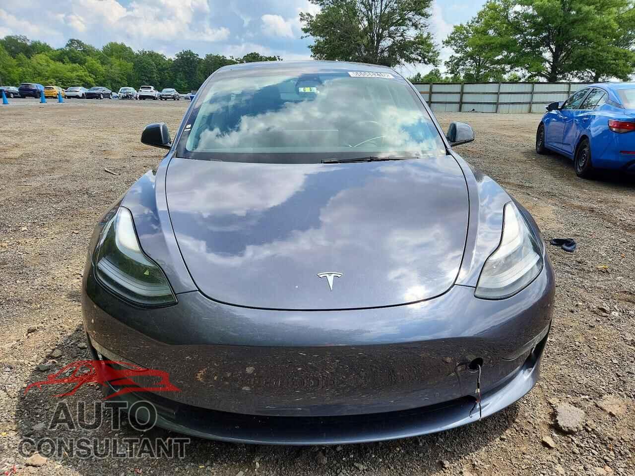 TESLA MODEL 3 2022 - 5YJ3E1EA0NF285684