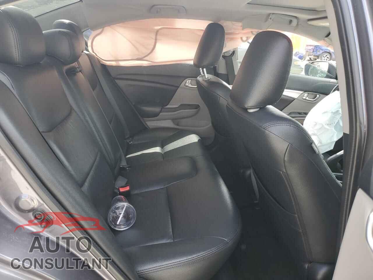 HONDA CIVIC 2014 - 19XFB2F86EE024427